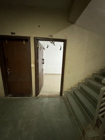 2 BHK Builder Floor For Rent in Chattarpur
