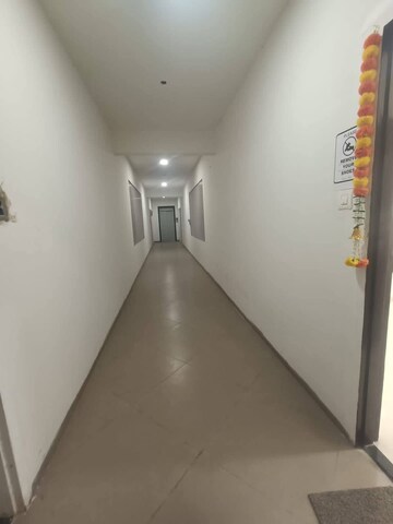 Room in 2 BHK Apartment at Sunteck West World, Naigaon East – for Rent