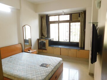 Bedroom in 2 BHK Apartment at Lake Home, Powai – for Rent