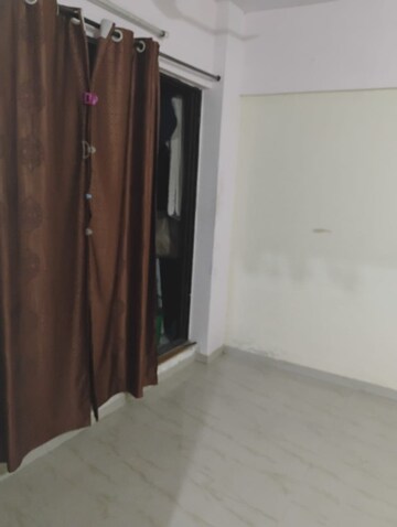 Room in 1 BHK Apartment at Rustomjee Avenue H, Virar West – for Rent