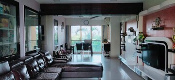 4 BHK Apartment For Sale in Lodha Luxuria, Majiwada