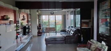 Bedroom in 4 BHK Apartment at Lodha Luxuria, Majiwada – for Sale