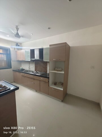 Bedroom in 1 BHK Apartment at Panch Pakhadi – for Rent