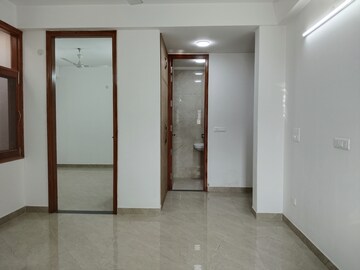 Room in 2 BHK Apartment at Panchsheel Vihar – for Rent