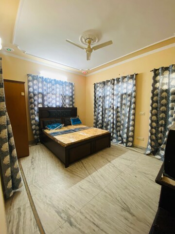 Bedroom in 1 RK Apartment at Sunny Enclave – for Rent