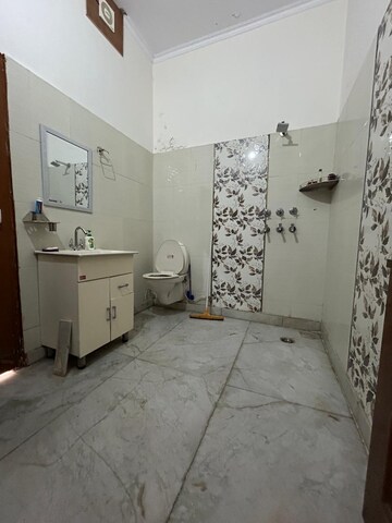 Bathroom in 3.5 BHK Apartment at Aerocity – for Sale