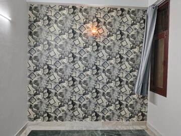 Room in 1 BHK Apartment at Khirki Extension – for Rent