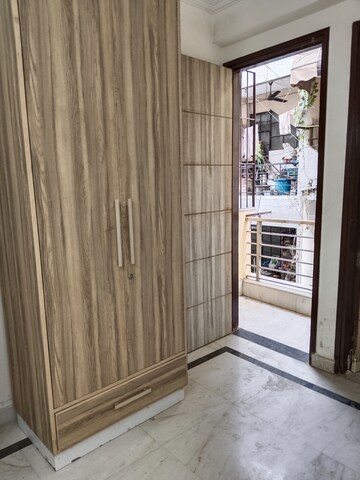 Balcony in 1 BHK Apartment at Khirki Extension – for Rent