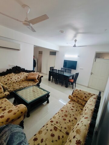 Living Room in 3 BHK Builder Floor at Ansal Sushant Apartments, Sushant Lok I – for Rent