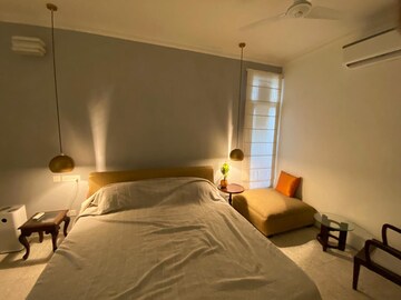 Bedroom in 2.5 BHK Apartment at Greater Kailash I – for Rent