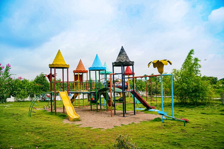 Garden, bhongiri warangal highway  150 Sq.Yd. Plot In Bhongiri Warangal Highway Hyderabad 8024214