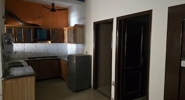 2 BHK Apartment For Rent in Sector 33 Noida  8024222