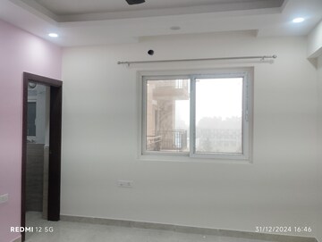 Room in 3 BHK Apartment at ATS Le Grandiose, Sector 150 – for Rent
