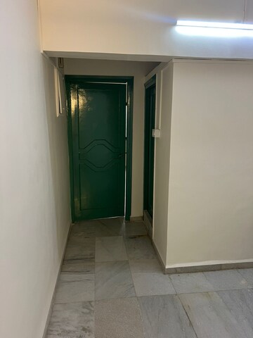 Room in 1 BHK Apartment at Juhu Jivan, Juhu – for Rent