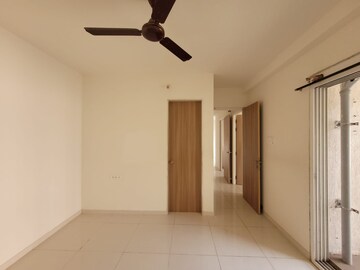 Room in 1 BHK Apartment at Raunak Delight, Owale – for Rent