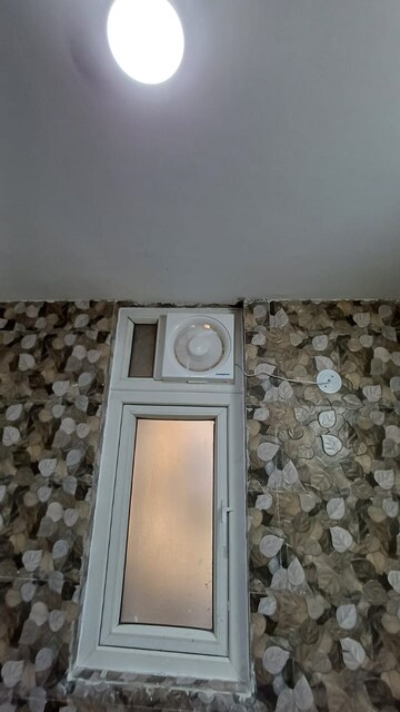 Furnished Amenities in 3 BHK Apartment at ATS Le Grandiose, Sector 150 – for Rent