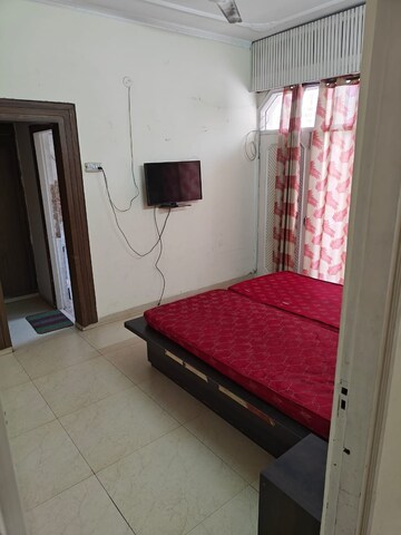 Bedroom in 1 BHK Builder Floor at Sector 21 – for Rent
