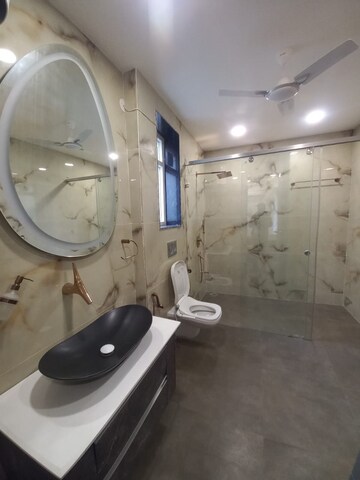 Bathroom in 3 BHK Builder Floor at Kohli One Malibu Town, Sector 47 – for Rent