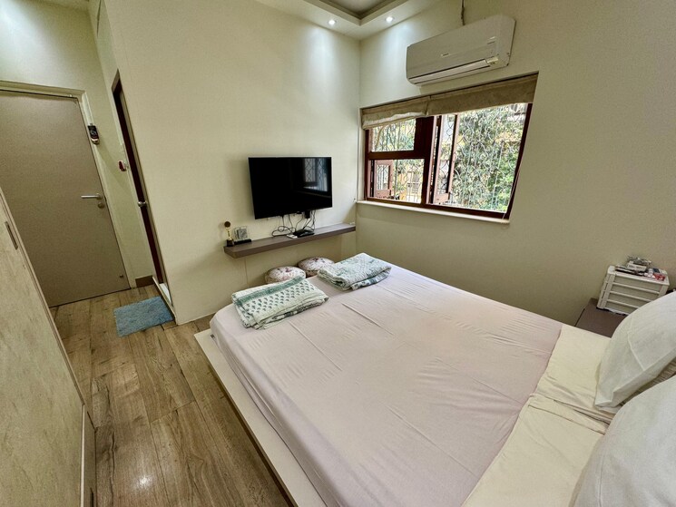 Bedroom, sai-pooja-bandra-west 2 Bedroom 800 Sq.Ft. Apartment In Bandra West Mumbai 8024282
