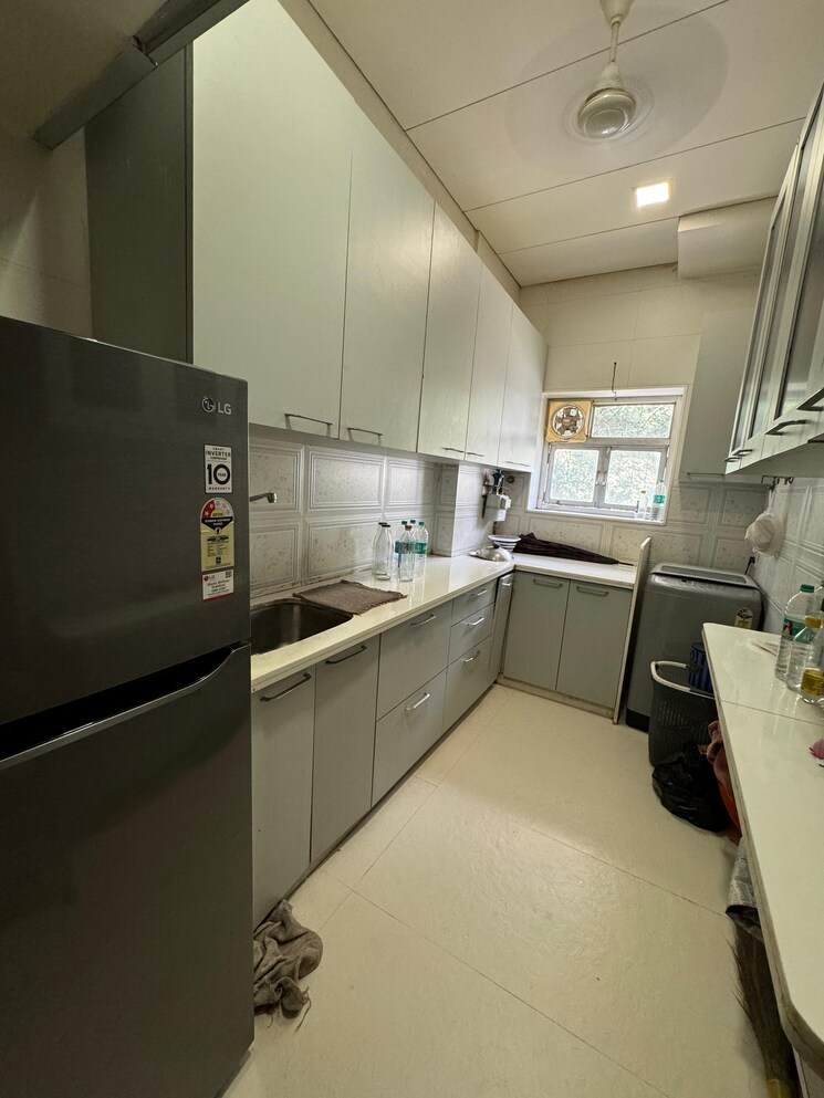 Kitchen, sai-pooja-bandra-west 2 Bedroom 800 Sq.Ft. Apartment In Bandra West Mumbai 8024282