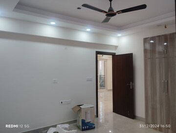 Room in 3 BHK Apartment at ATS Le Grandiose, Sector 150 – for Rent