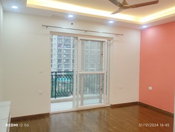 Room in 3 BHK Apartment at ATS Le Grandiose, Sector 150 – for Rent