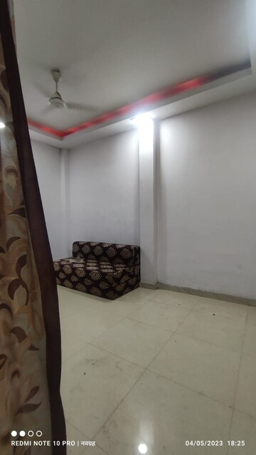 Bedroom in 1 BHK Builder Floor at Ansal Sushant Lok I, Sector 43 – for Rent