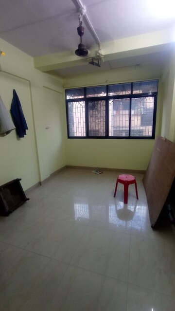 Room in Studio Apartment at Dombivli West – for Rent