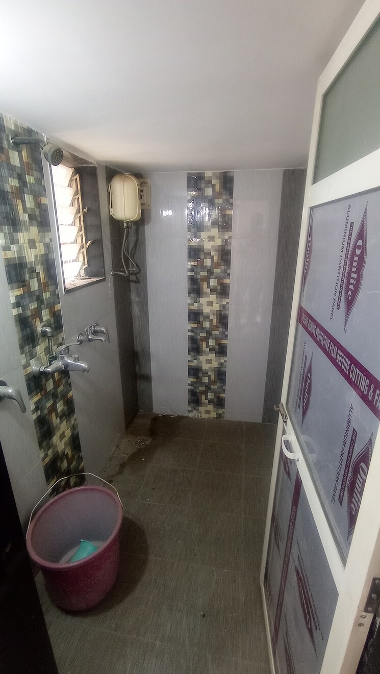 Attached Bathroom, dombivli west 2 Bedroom 700 Sq.Ft. Apartment In Dombivli West Thane 8024353