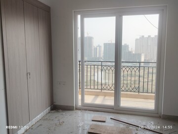 Room in 3 BHK Apartment at ATS Le Grandiose, Sector 150 – for Rent