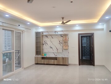 Room in 3 BHK Apartment at ATS Le Grandiose, Sector 150 – for Rent