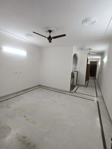Room in 2 BHK Builder Floor at Malviya Nagar – for Rent