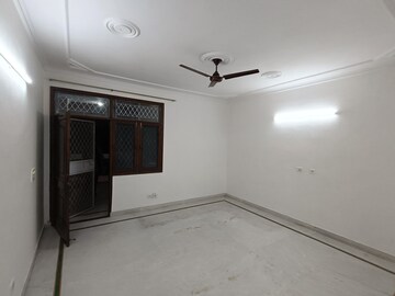 Room in 2 BHK Builder Floor at Malviya Nagar – for Rent