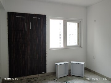 Room in 3 BHK Apartment at ATS Le Grandiose, Sector 150 – for Rent