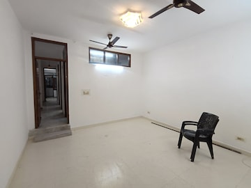 Room in 2 BHK Builder Floor at Malviya Nagar – for Rent