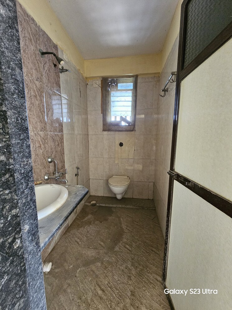 Bathroom, ajmera-yogi-dham-phase-ii 1 Bedroom 595 Sq.Ft. Apartment In Kalyan West Thane 8024468