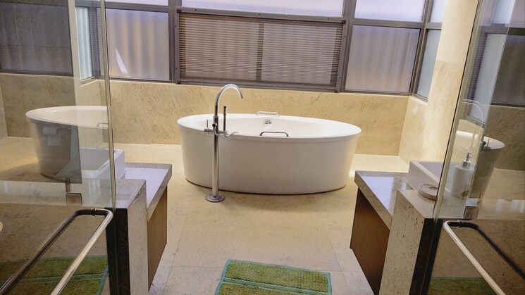 Bathroom, prestige-edwardian 4 Bedroom 4750 Sq.Ft. Apartment In Vasanth Nagar Bangalore 8024493