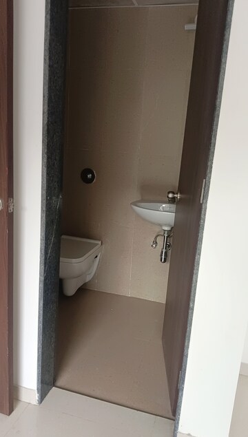 1 BHK Apartment For Rent in Regency Anantam, Dombivli East