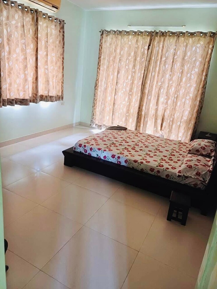 Bedroom, marvel-diva-2 3.5 Bedroom 2450 Sq.Ft. Apartment In Magarpatta City Pune 8024561