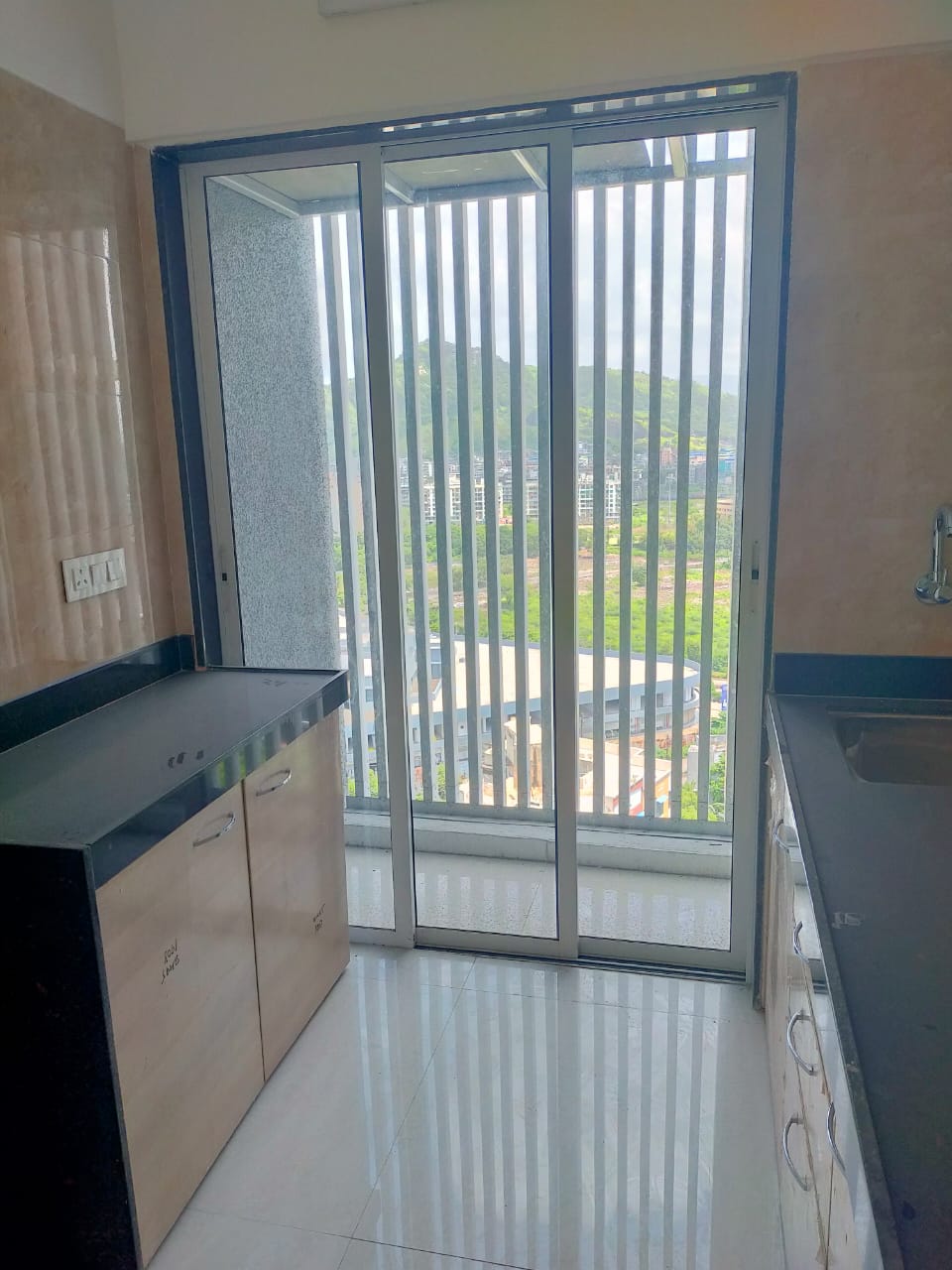 1 BHK Apartment For Sale in Bachraj Lifespace