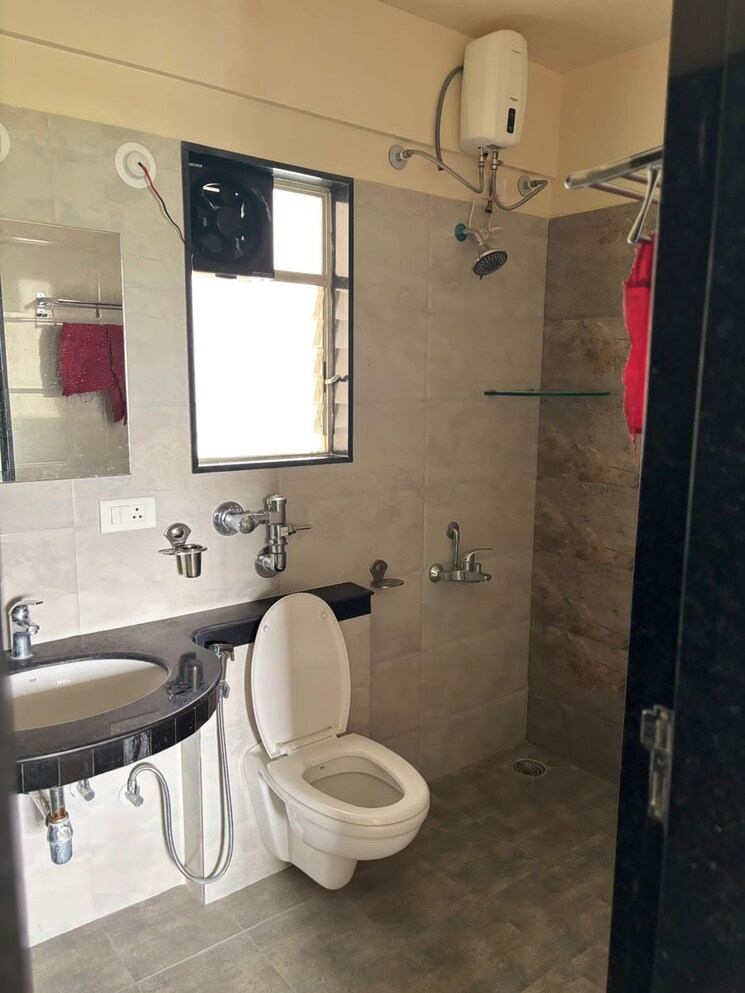 Bathroom, gera-greensville 2 Bedroom 1150 Sq.Ft. Builder Floor In Kharadi Pune 8024572