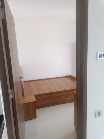 Room in 1 BHK Apartment at Karan Ira, Kalyani Nagar – for Rent