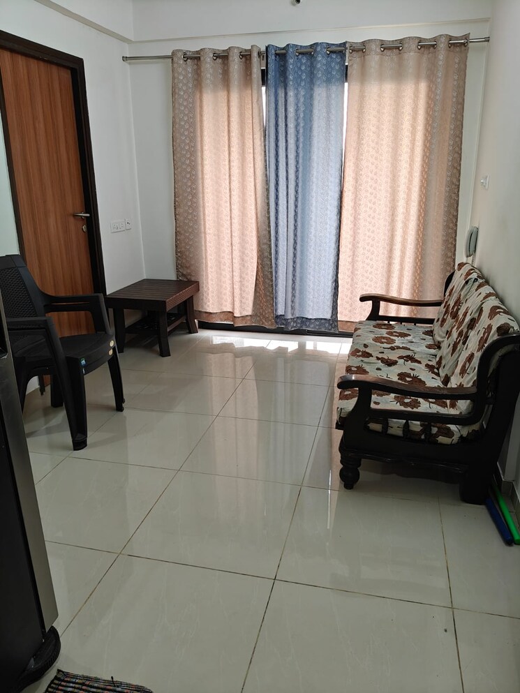 Living Room, menlo-homes-kharadi 2 Bedroom 850 Sq.Ft. Independent House In Kharadi Pune 8024597