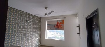 Room in 3 BHK Apartment at Ambala Highway – for Rent