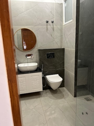 Bathroom in 2 BHK Apartment at Aerocity – for Sale