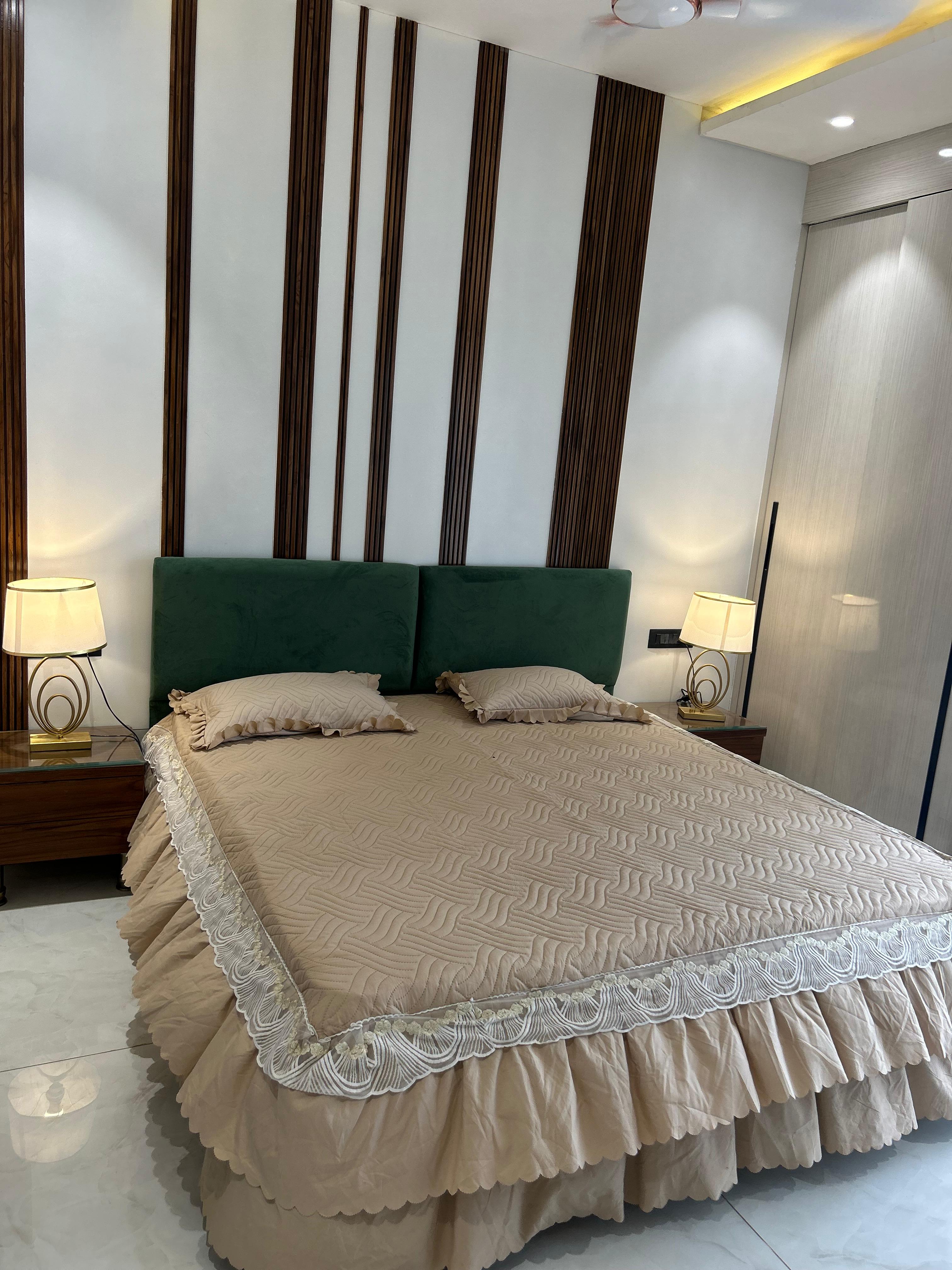 2 BHK + Pooja Room Apartment For Sale in Glaxy Tower