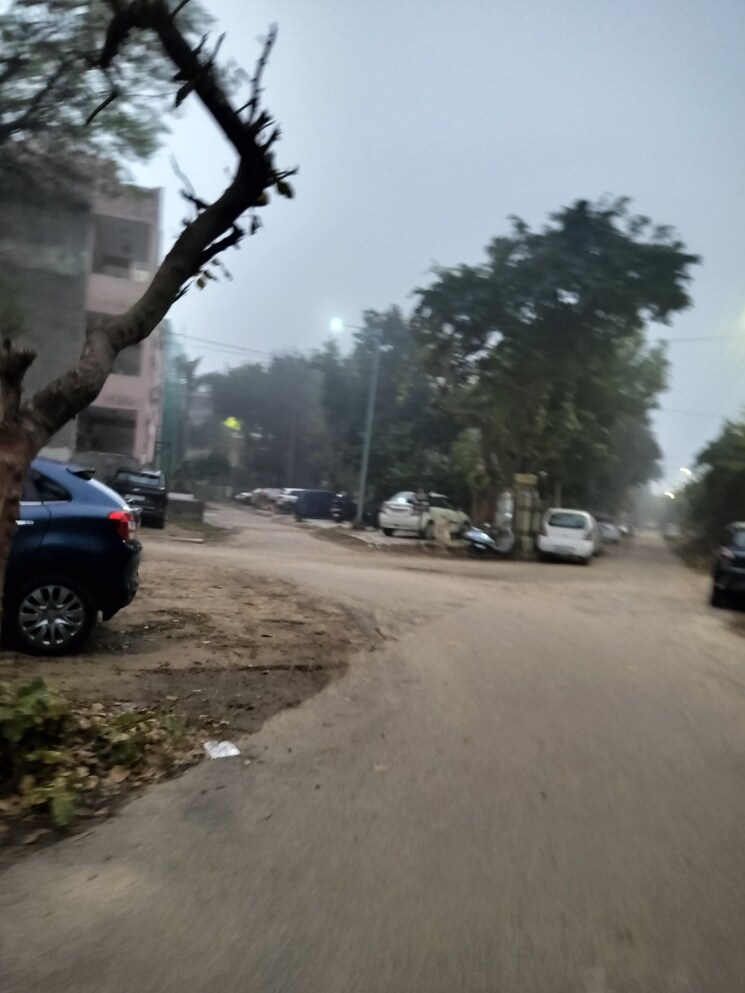  Parking, palam-vihar-residents-association 6+ Bedroom 122 Sq.Yd. Independent House In Palam Vihar Gurgaon 8024703