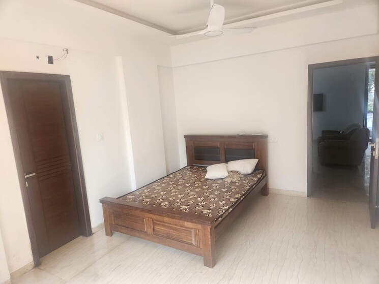 Room, alkapuri 3 Bedroom 2400 Sq.Ft. Apartment In Alkapuri Vadodara 8024724