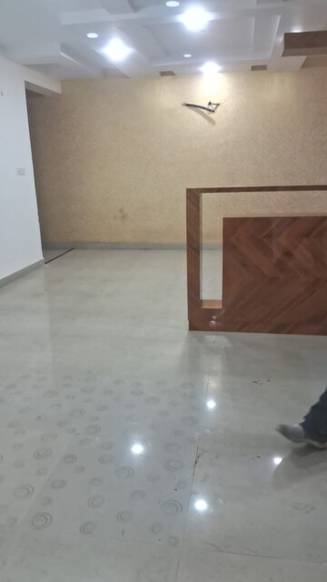 Room in 2 BHK Apartment at Peer Mucchalla – for Rent
