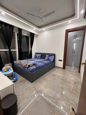 Bedroom in 3 BHK Apartment at Emaar MGF Emerald Hills, Sector 65 – for Rent
